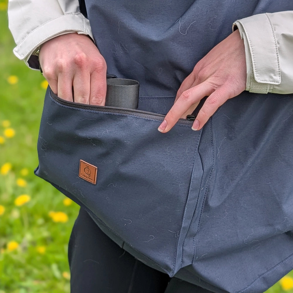 Outdoor Babywearing Cover - Navy blue