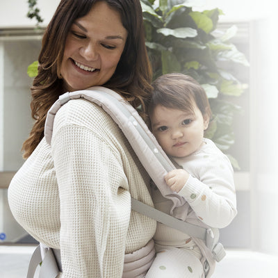 5 conseils pour réussir le portage de votre nouveau-né– Chimpäroo