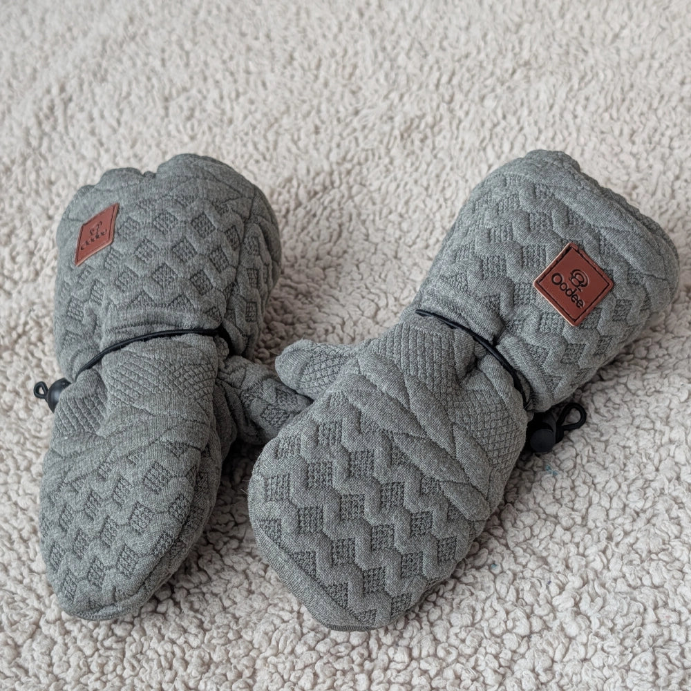 Oodee Mittens | Green Trendy Knit