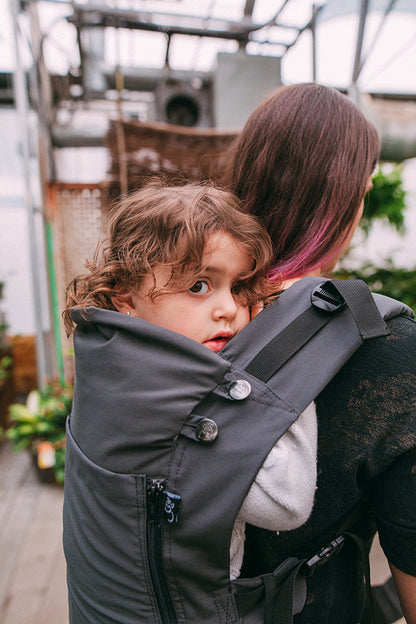 Porte-bébé polyvalent Trek Evö Air en mailles respirables (accessoires inclus) - Chimpäroo